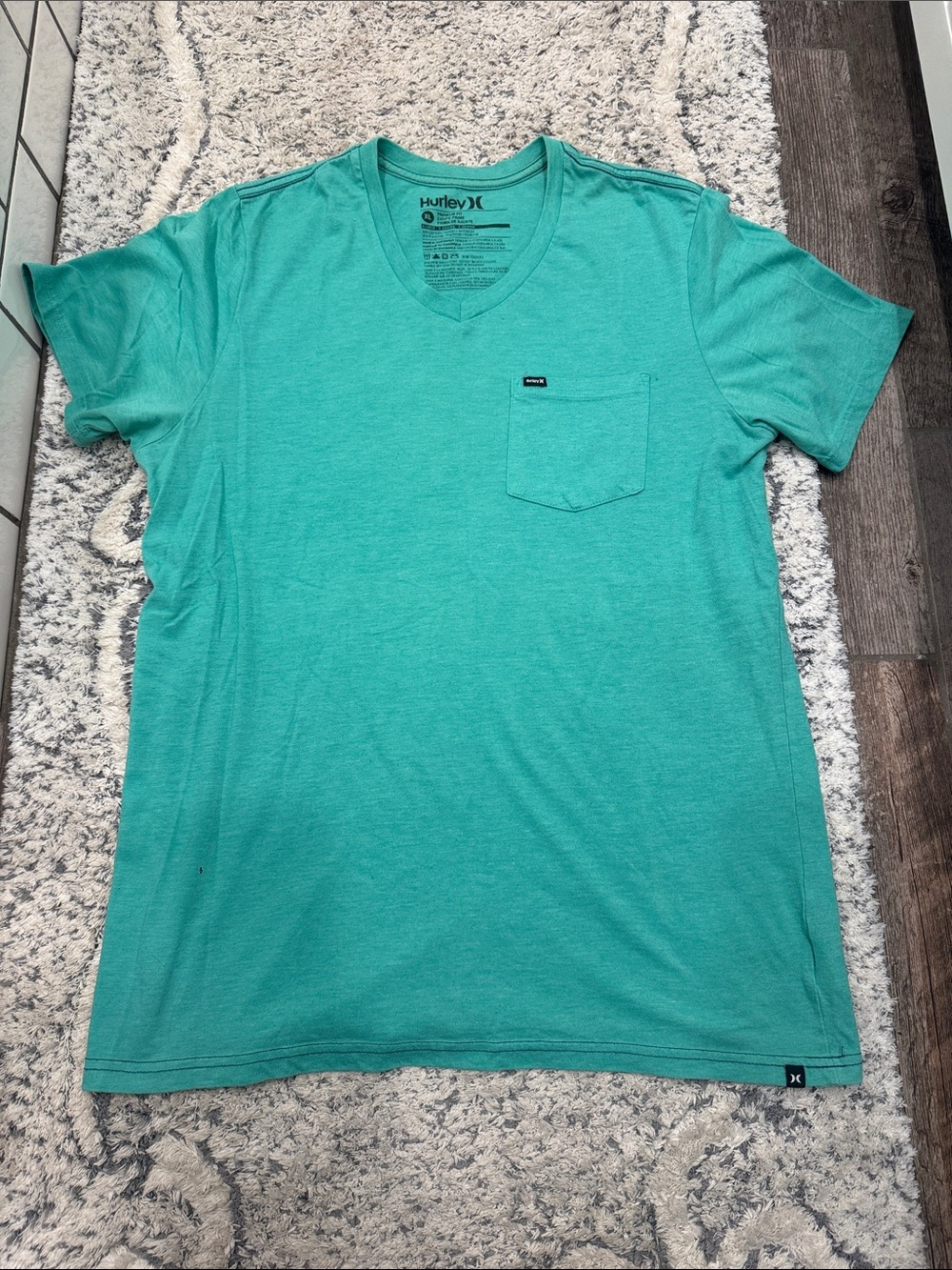 Men’s Hurley V-neck Tee